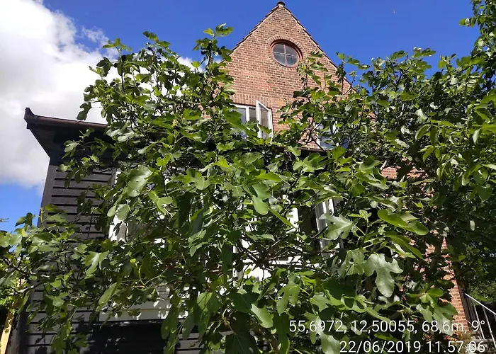 Rosa, Dobblebed, Own Kitchen, Own Bath And Own Entrance Privat bolig *